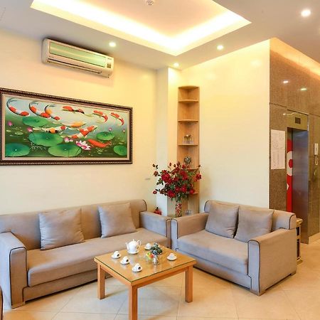 Oyo 210 Saki Hotel Hanoi Zewnętrze zdjęcie