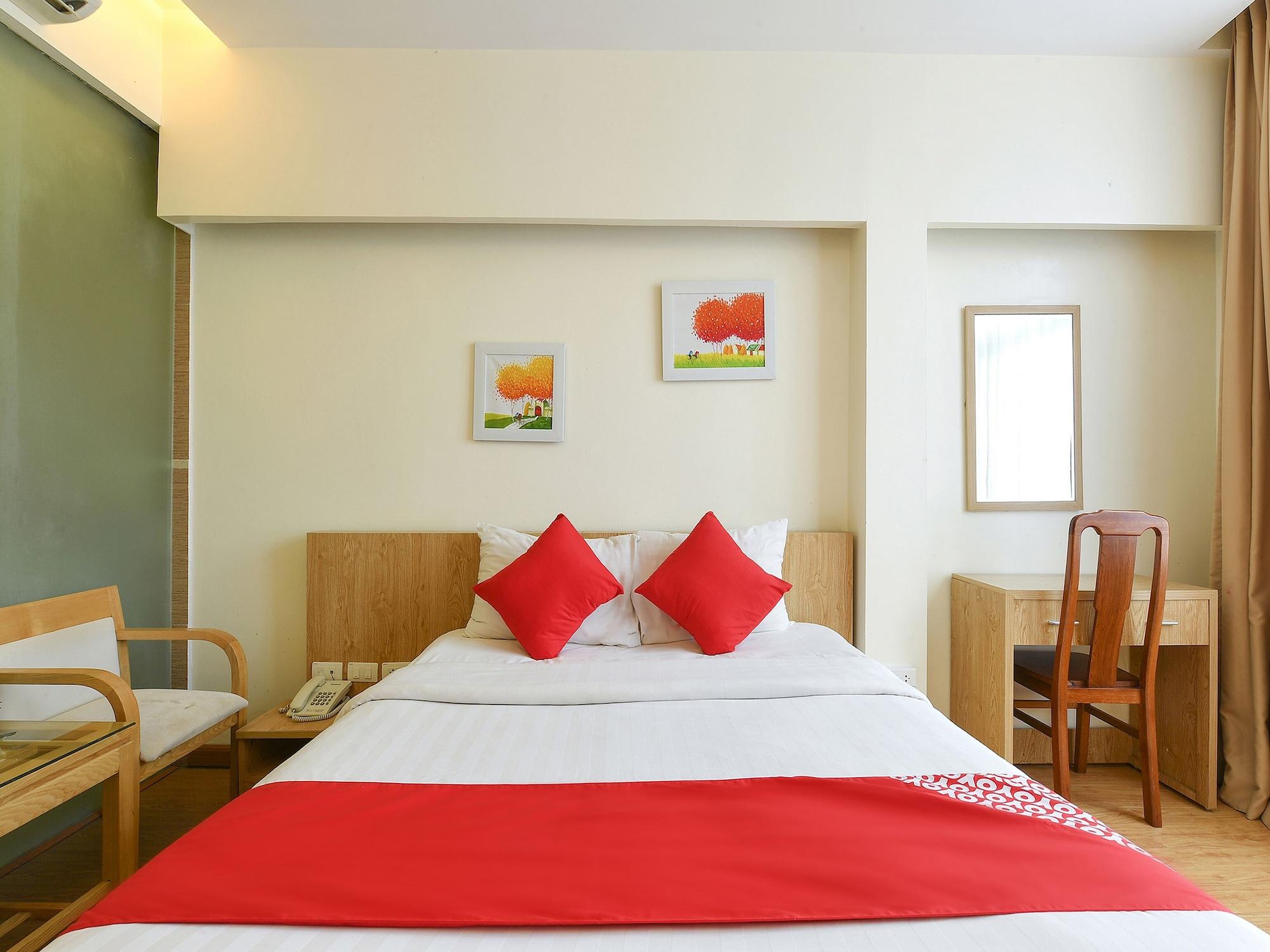 Oyo 210 Saki Hotel Hanoi Zewnętrze zdjęcie