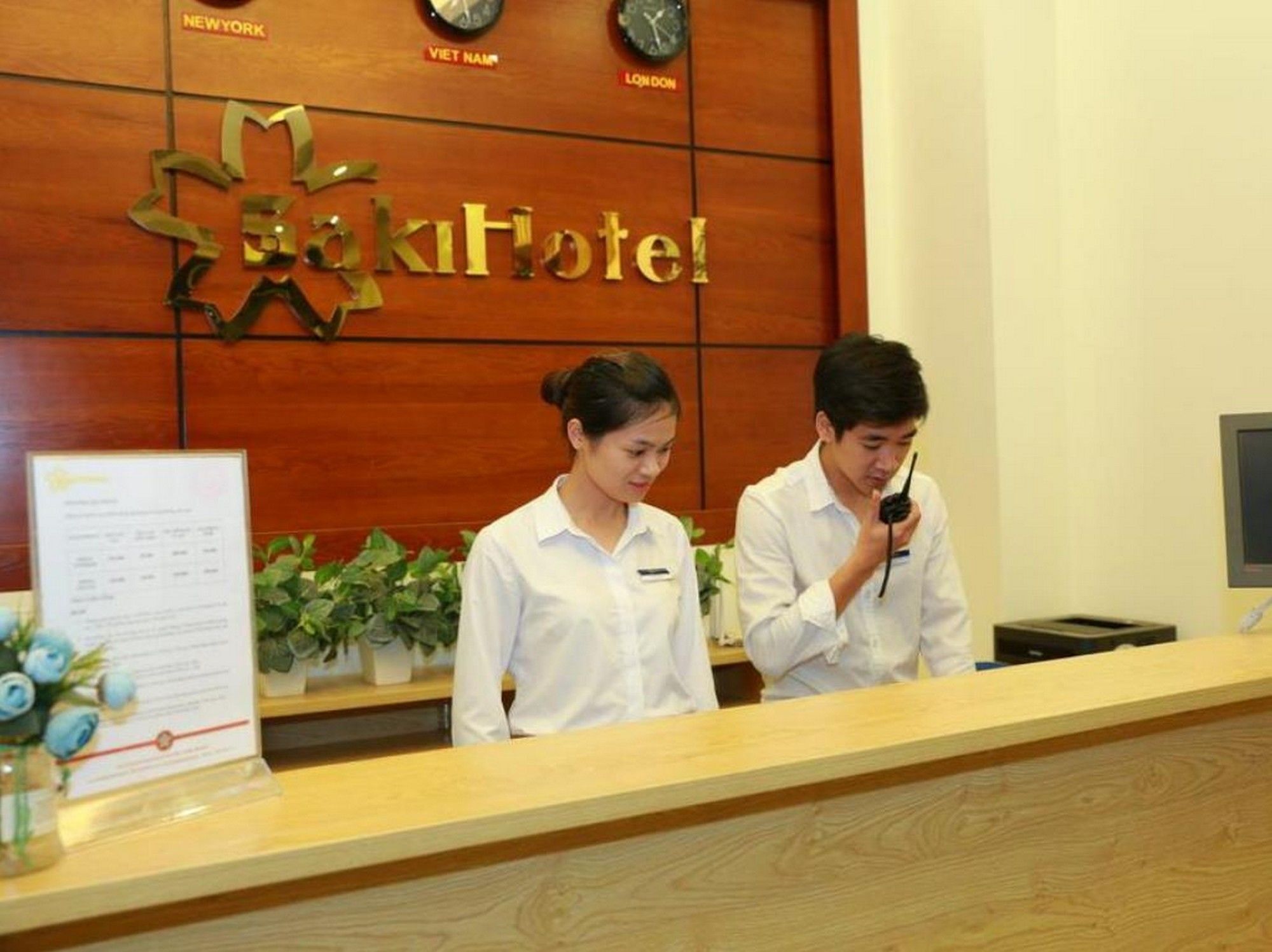 Oyo 210 Saki Hotel Hanoi Zewnętrze zdjęcie