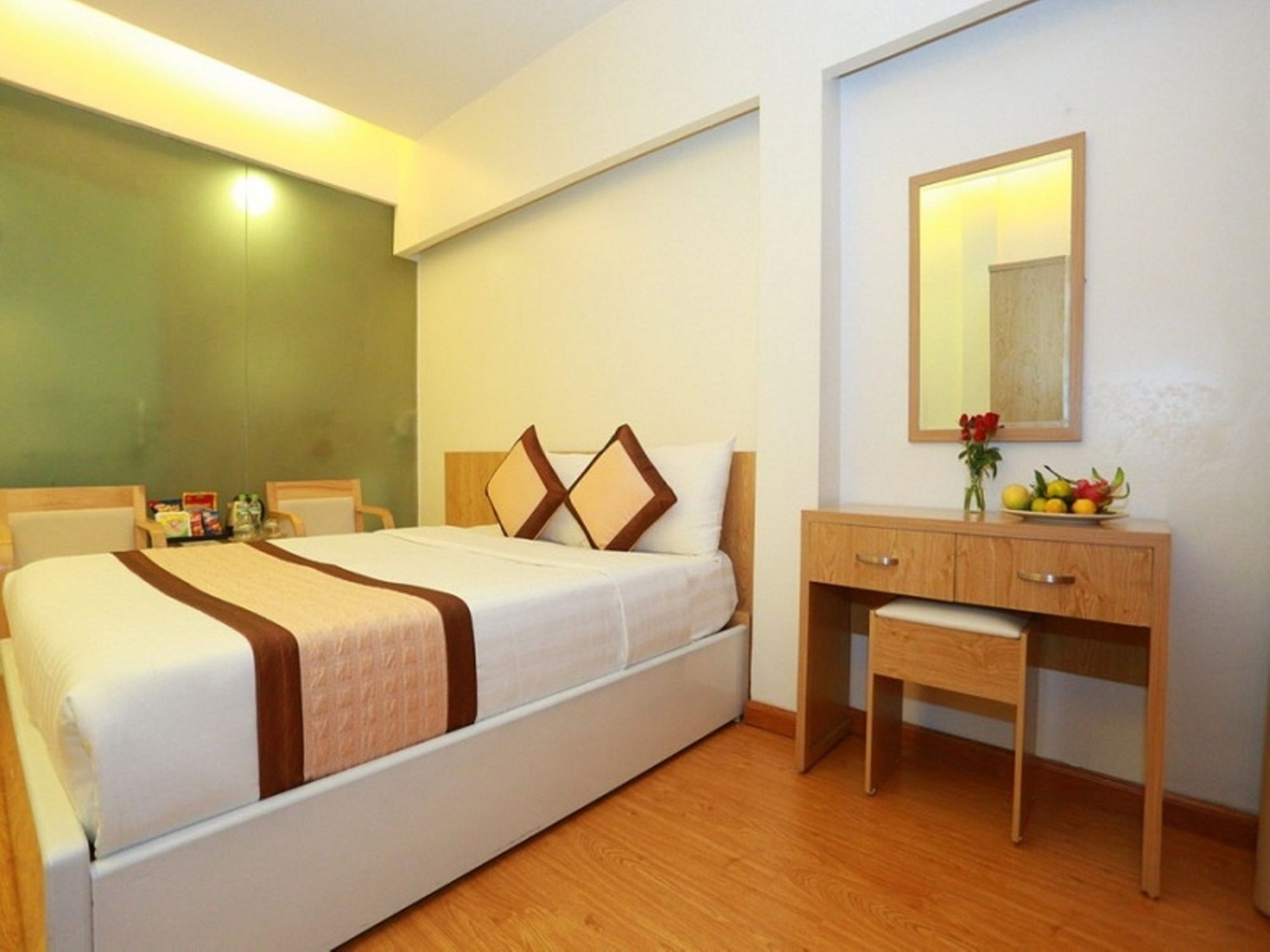 Oyo 210 Saki Hotel Hanoi Zewnętrze zdjęcie