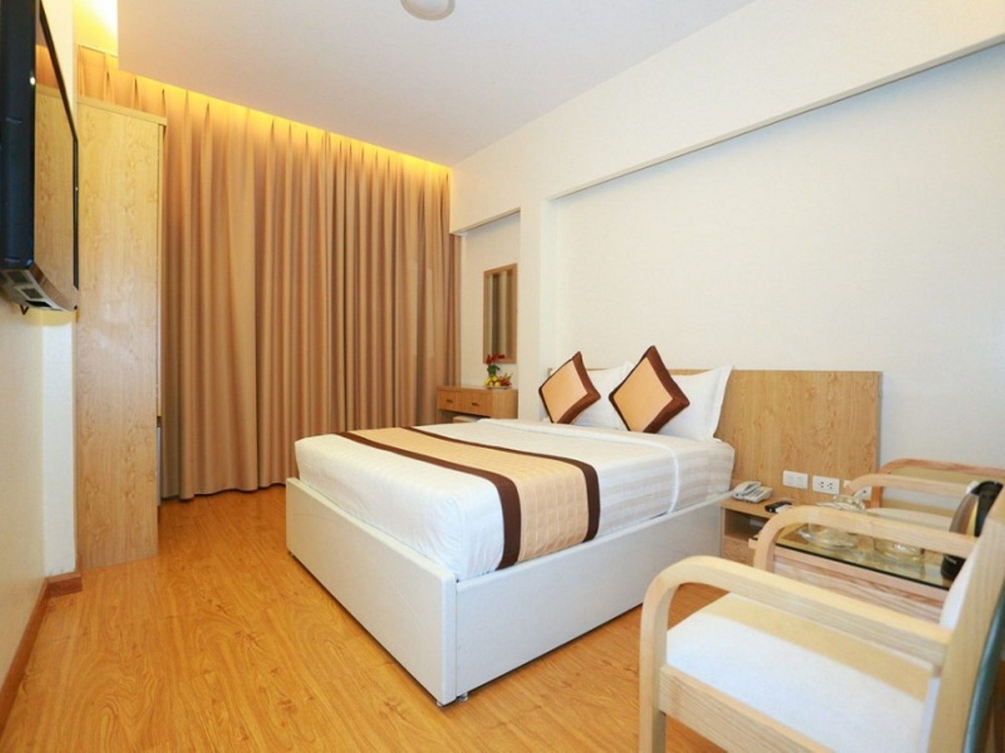Oyo 210 Saki Hotel Hanoi Zewnętrze zdjęcie
