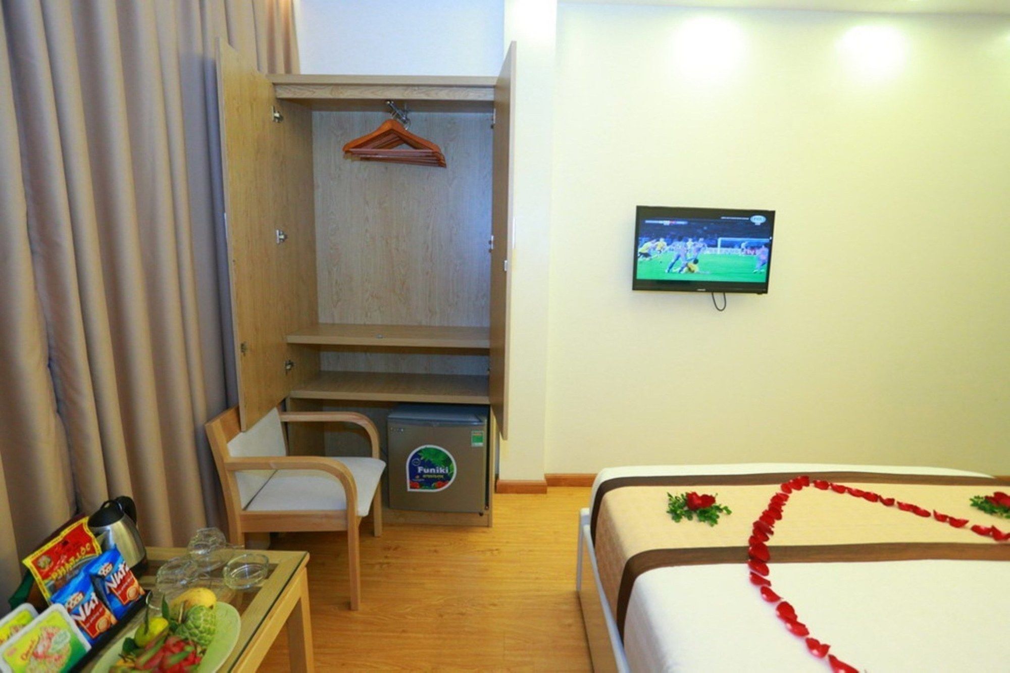 Oyo 210 Saki Hotel Hanoi Zewnętrze zdjęcie