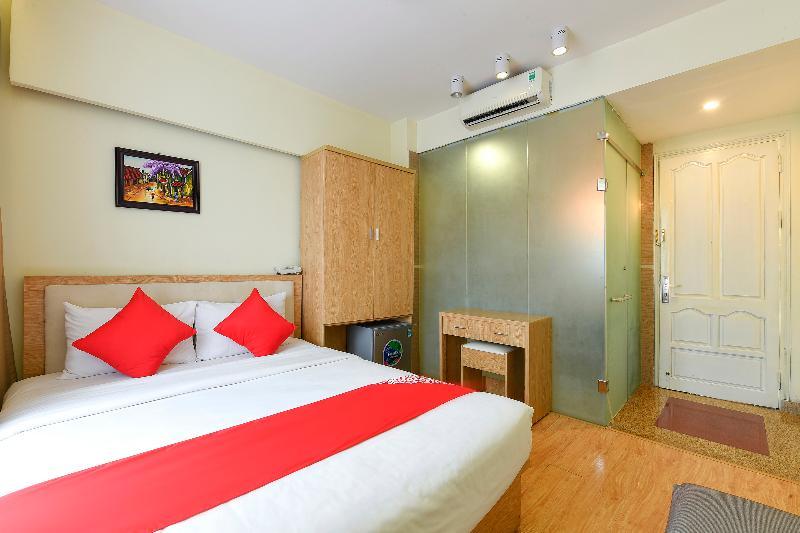 Oyo 210 Saki Hotel Hanoi Zewnętrze zdjęcie